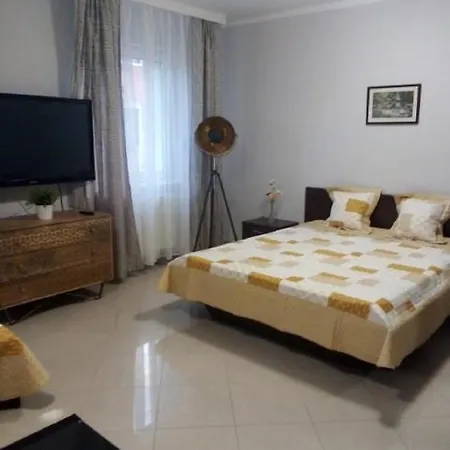 Rachegy Guest house