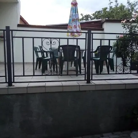 Guest house Rachegy *